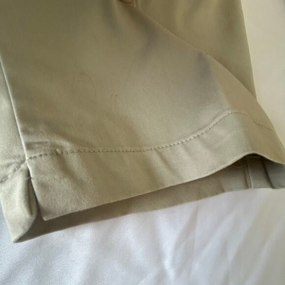 Dockers women's Size 8 34x20 capri Khaki cream beige  stretch - Picture 13 of 14
